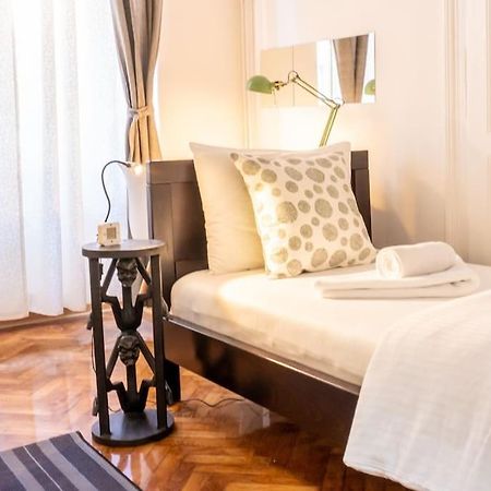 Central And Comfy 2Bdr Apartment Near Parliament Beograd Bagian luar foto